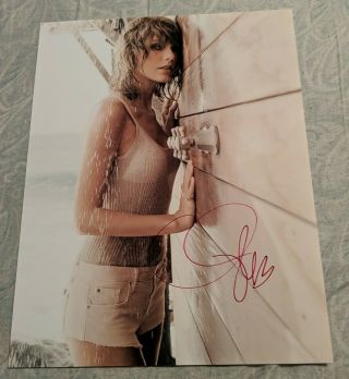 Taylor Swift Hand Signed Autographed Photo 8 X 10 W/coa Lover Red Teardrops
