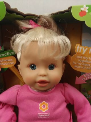 2007 Fisher Price Little Mommy Baby Doll M 3096 Baby Knows / Bilingual 2