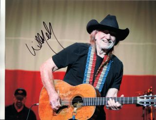 Willie Nelson - Legendary Country - Hand Signed Autographed Photo With