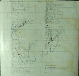 Pink Floyd Roger Waters Hand - Signed/autographed The Wall