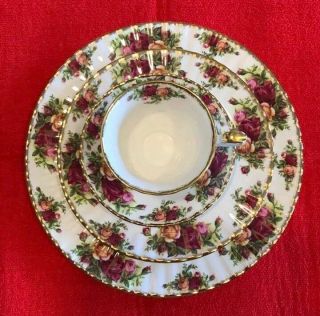 Royal Albert Old Country Roses Bone China 4 Piece Place Setting
