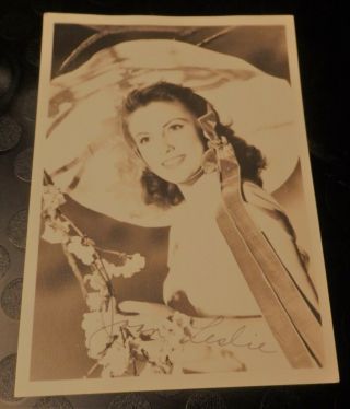 Joan Leslie Signed Photo: Flight Nurse/rhapsody In Blue/too Young To Know