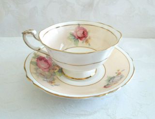 Vintage Double " Paragon " Cup & Saucer Cream Beige With Pink & White Roses A981/5