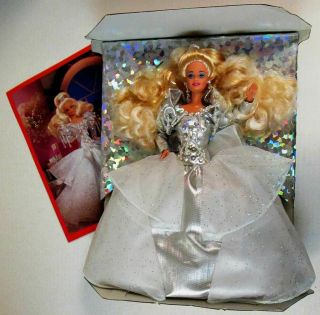 1992 Happy Holidays Barbie Doll (special Edition) (no Box)