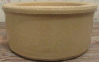 Vintage RRP CO Roseville Ohio Pottery U.  S.  A.  250 Beige Stoneware Dog Bowl 3