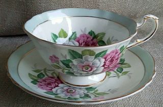 Paragon Wide Bowl Double Queen Tea Cup And Saucer Set