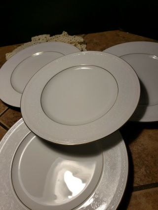 4 Noritake White Scapes Whitecliff Dinner Plates Embossed White On White Gold Tr