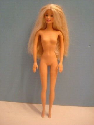 2002 Dance N Flex Barbie Doll Bendable Body,  Soft Skin