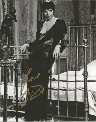 Movie Legend Liza Minnelli Signed 8x10 Cabaret Sally Bowles Kit Kat Klub Hot