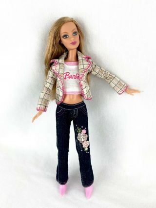 Barbie Fashion Fever Doll & Sequinned Blue Jeans High Heels Shirt 2005 J6270