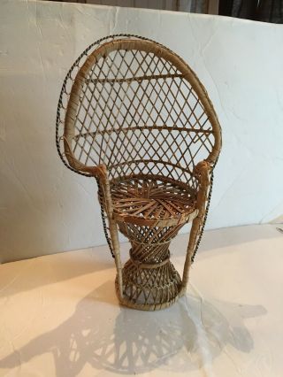 Vintage Petite Peacock Fan Back Wicker Rattan Chair Small Doll Plant 16.  5 " Tall