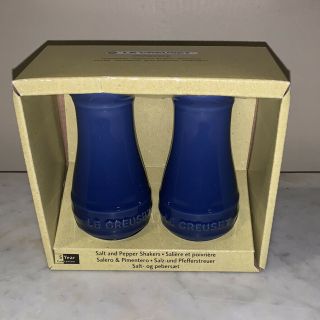 " Cobalt " Blue Le Creuset Salt & Pepper Shakers Set Nwt Stoneware 4 Oz 4.  75 " Tall