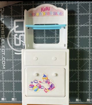 1997 Mattel Barbie Doll House Furniture Kelly Bedroom Changing Table Dresser