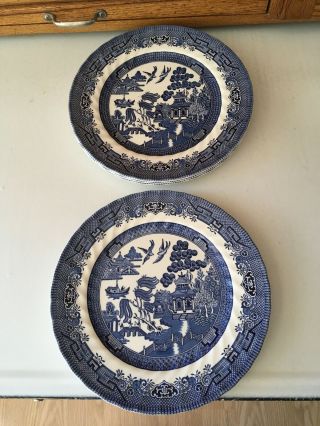 Royal Wessox Blue Willow 4 Dinner Plates Swirl 10”.