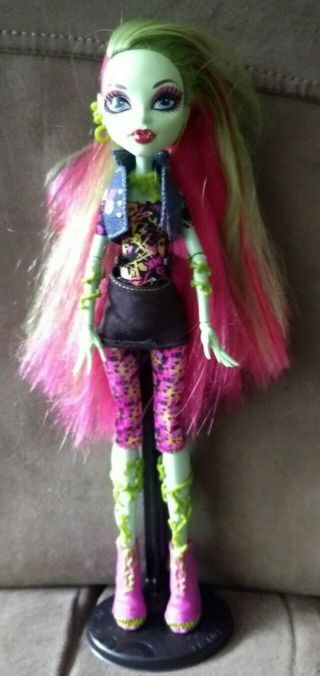 Monster High Doll Venus Mcflytrap First Wave 1st Version With Stand