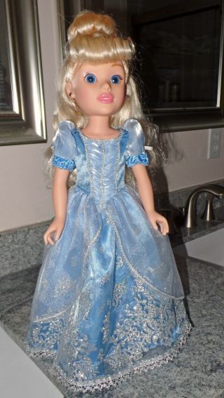 Disney Princess And Me 19 " Cinderella Vinyl Doll By Jakks Pacific In Ball Gown