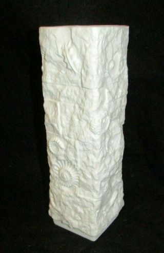 Stunning Htf Ak Kaiser White Bisque Porcelain Vase,  White Ammonite Shell Fossil