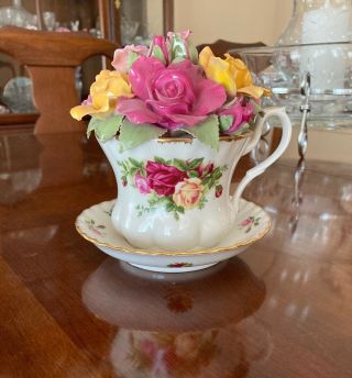 Royal Albert Old Country Roses Musical Teacup Saucer Sculpted Floral Top Pre Own