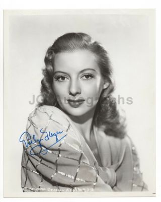 Evelyn Keyes - Actress: " Gone With The Wind " - Autographed 8x10 Photograph