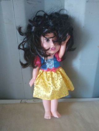 Disney Princess Snow White Doll 15 "