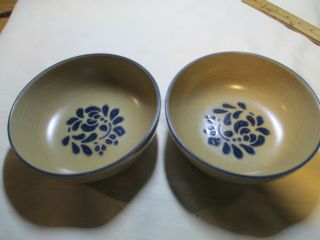 Set Of 2 Pfaltzgraff Folk Art 7 " Round Vegetable Bowls Tan/blue Floral