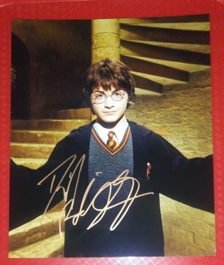 Daniel Radcliffe Hand Signed Autographed Photo 8 X 10 W/holo Harry Potter