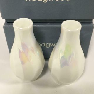 Pair 2 Wedgwood Lustreware Bone China Swirl Small 3 " Perfume Bottle Vase Nibox