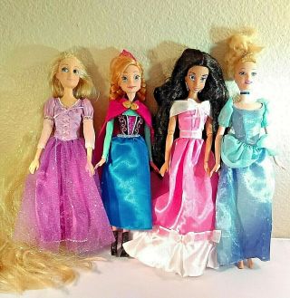 4 Mattel Disney Character Princess Dolls Rapunzel/anna/jasmine & Cinderella