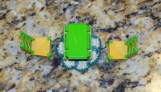 Dollhouse Miniature Dual Drop - Leaf Kitchen Table w/Chairs Metal Green & Yellow 3