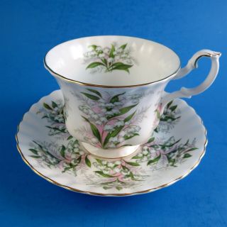 Royal Albert Springtime Series Lily Of The Valley Teacup And Saucer Set