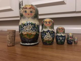 5” Russian Handpainted Matryoshka 5 Pc Nesting Dolls Signed