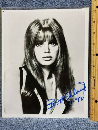 Britt Ekland Actress Singer Hand Signed 8x10 Autographed Fan Photo W