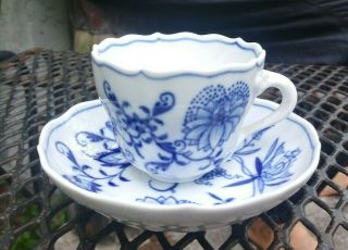 Vintage Meissen Blue Onion Cup Saucer Demitasse Scallop Edge Porcelain Germany