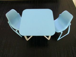 1977 Mattel Barbie Blue White Dream House Dining Table& 2 Chairs Vguc