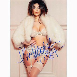 Kim Kardashian West (66866) - Autographed In Person 8x10 W/