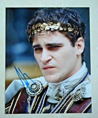 Joaquin Phoenix / Gladiator / Signed 8x10 Celebrity Photo /