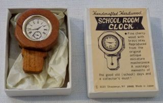 Shackman Dollhouse Furniture Americana School Room Clock Miniature 4609