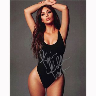 Kim Kardashian West (62637) - Autographed In Person 8x10 W/