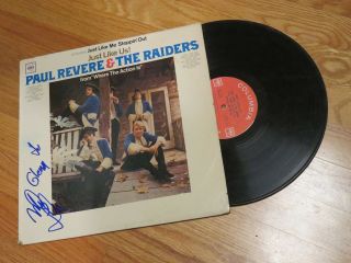 Mark Lindsay Signed Paul Revere & The Raiders Just Like Us 1966 Record Glenn