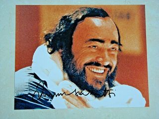 Luciano Pavarotti / Italian Tenor / Signed 8x10 Celebrity Photo /