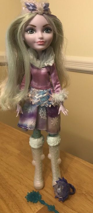 Ever After High Crystal Winter Doll Daughter Of Snow Queen With Card & Ring