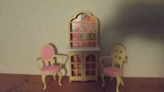 Barbie Dining Room China Cabinet Hutch & Chairs 1996 White & Yellow Furniture