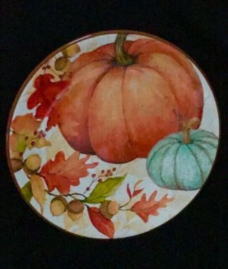 2 Susan Winget Pumpkins Dinner Plates Autumn Thanksgiving Ceramic 11 1/8 "