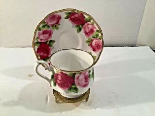 Royal Albert Bone China Tea Cup & Saucer Old English Rose England