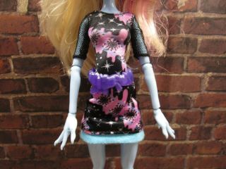 Monster High - Abbey Bominable - Coffin Bean - Doll w Outfit Dress Shoes Belt 3