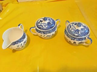 Vintage Johnson Bros.  Blue Willow Sugar Bowl With Lid Made In England