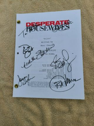 Autographed Desperate Housewives Pilot Script Rp,  Reprint Plus 8 Fan Photos Sign