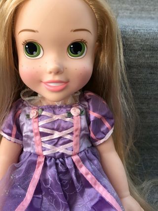 Disney Tangled Rapunzel Toddler Doll 14 " Princess Freckles Lavender Gown Sm Flaw