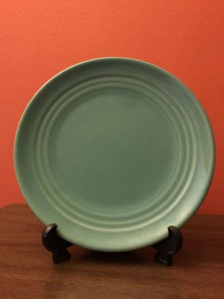 Vintage Bauer Pottery Jade Green Ringware Dinner Plate • 9 1/2 "