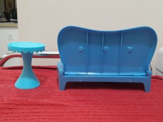 Barbie Happy Family Smart House Sounds Like Home Blue Couch & Table EUC 2